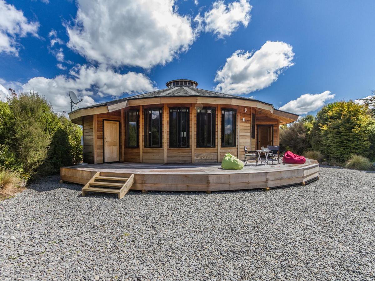 The Snowglobe - Ohakune Modern Yurt Style Chalet 외부 사진