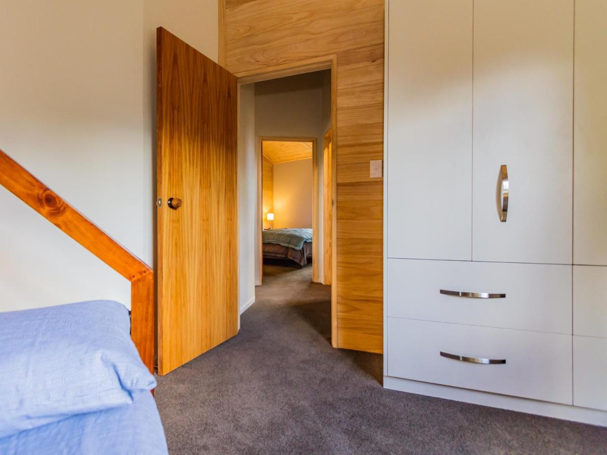 The Snowglobe - Ohakune Modern Yurt Style Chalet 외부 사진